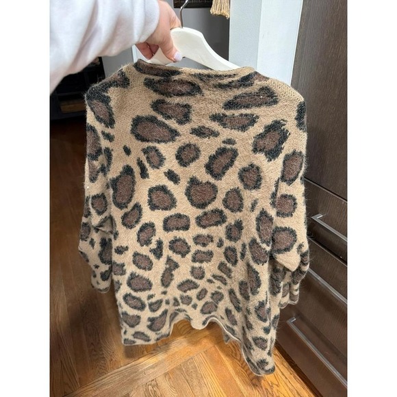 Umgee Soft Pink Leopard Animal Print Plus Size Cardigan Sweater 1xL - Picture 3 of 4